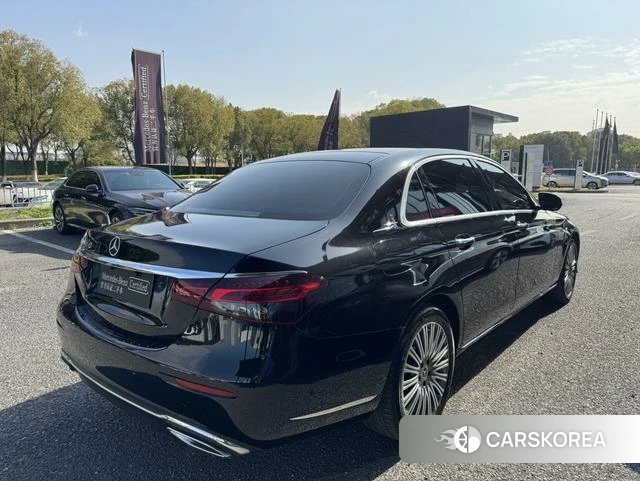Mercedes-Benz E-class id 4299413 из Китая 9
