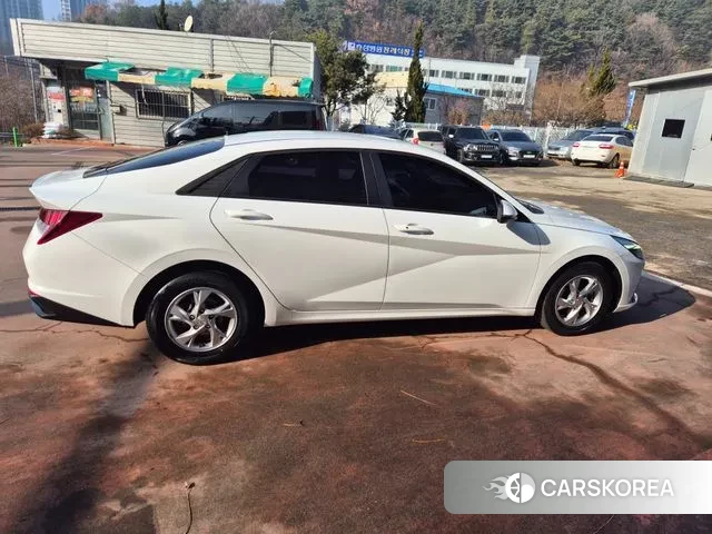 Hyundai Avante (CN7) id 3601375 из Кореи 12