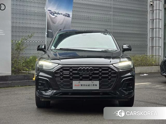 Audi Q5L id 4272545 из Китая 17
