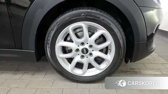 Mini Cooper D id 3692490 из Кореи 15