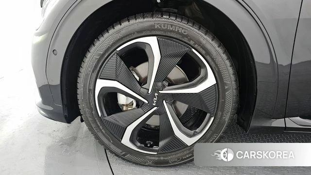 Kia EV6 id 3859395 из Кореи 15