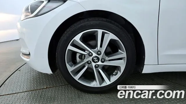 Hyundai Avante AD id 2952049 из Кореи 15