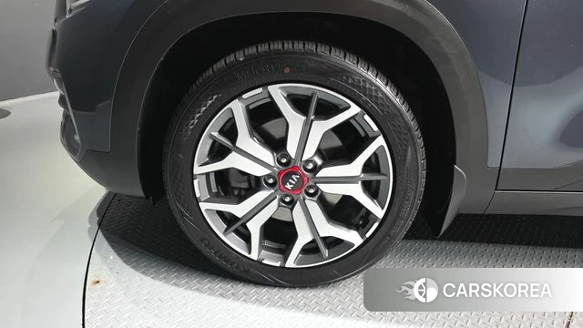 Kia Seltos id 4304187 из Кореи 30