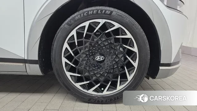 Hyundai Ionic 5 id 3468526 из Кореи 15