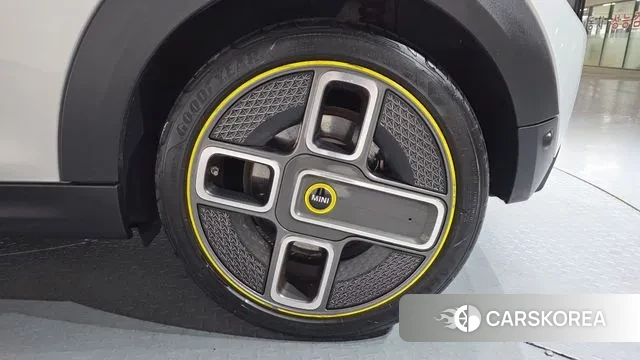 Mini Cooper Electric id 3777274 из Кореи 15