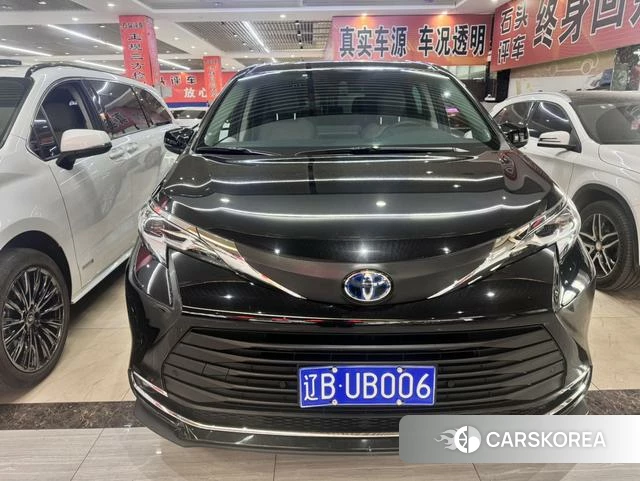 Toyota Saina 2022 Черный из Китая, фото 6