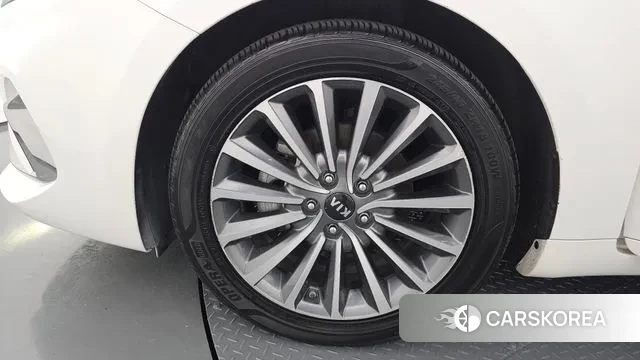 Kia K7 Premier Hybrid id 3283671 из Кореи 15