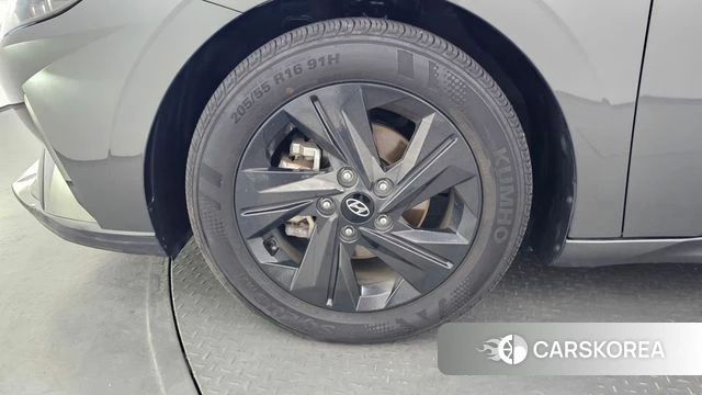 Hyundai Avante Hybrid (CN7) id 4687898 из Кореи 15