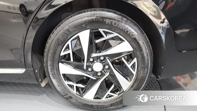 Hyundai The New Grandeur IG Hybrid id 3330131 из Кореи 15