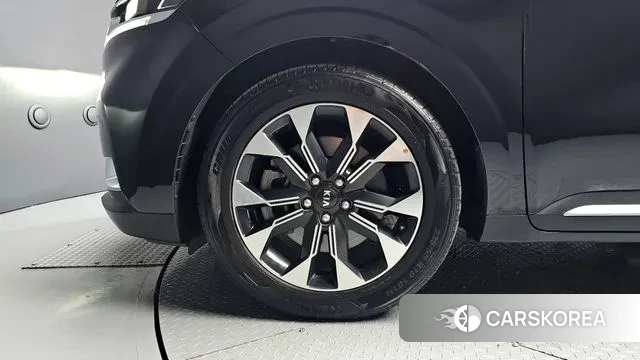 Kia Carnival 4th generation id 3032907 из Кореи 15