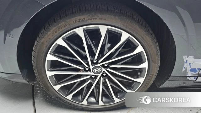Hyundai Grandeur Hybrid (GN7) id 4427936 из Кореи 32