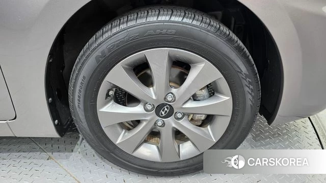 Hyundai Accent (New type) id 3835090 из Кореи 15