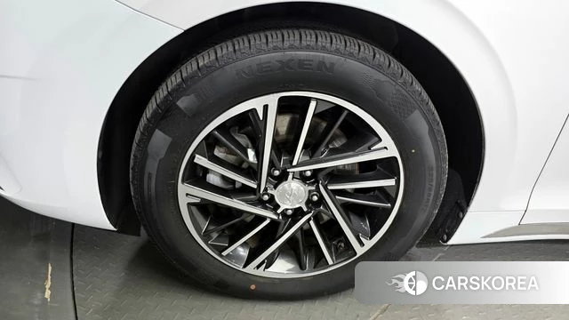 Hyundai The New Grandeur IG id 3923498 из Кореи 15