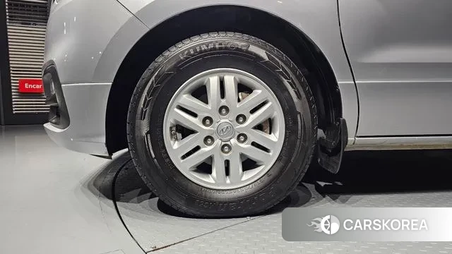 Hyundai The New Grand Starex id 3546869 из Кореи 15