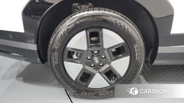 Hyundai Santa Fe (MX5) id 3388701 из Кореи 15