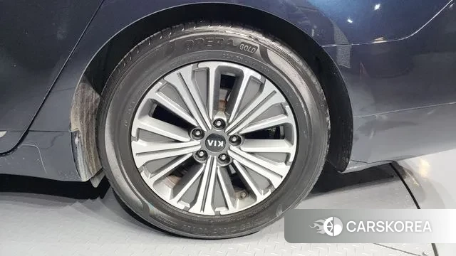 Kia K7 Premier Hybrid id 3302159 из Кореи 15