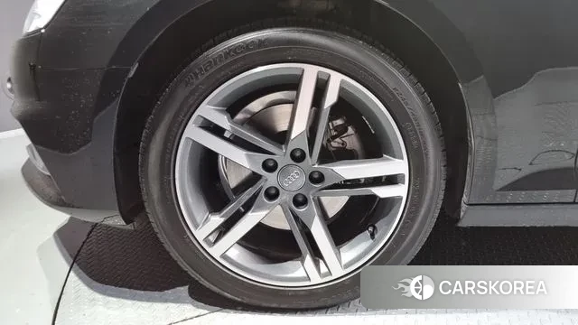 Audi A4 (B9) id 3439475 из Кореи 15