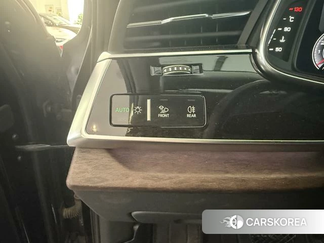 Audi Q7 id 4208611 из Китая 12
