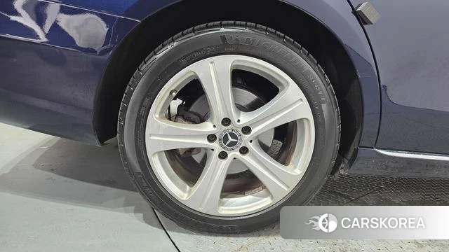 Mercedes-Benz E-Class W213 id 4384967 из Кореи 15