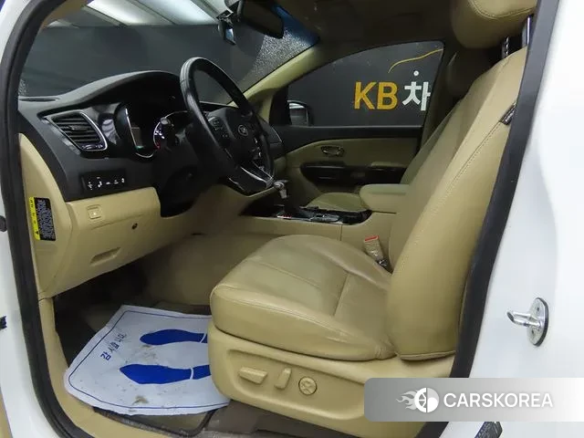 Kia The New Carnival id 3514828 из Кореи 15