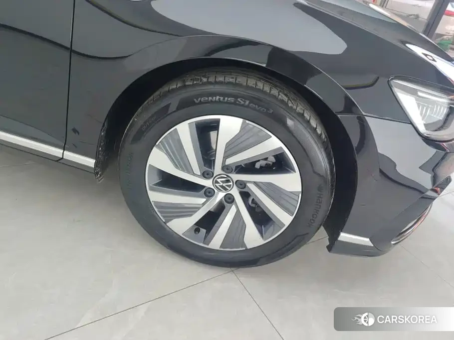 Volkswagen Magotan id 4644638 из Китая 11