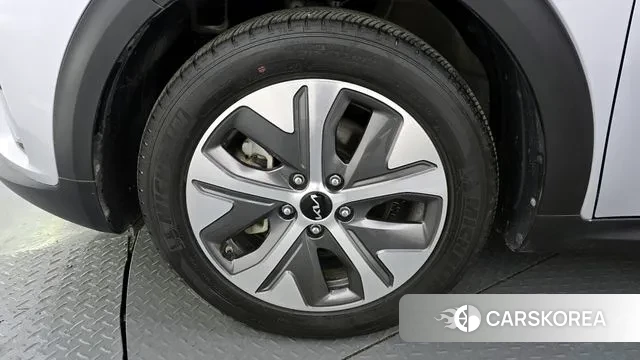 Kia Niro EV id 3488576 из Кореи 15