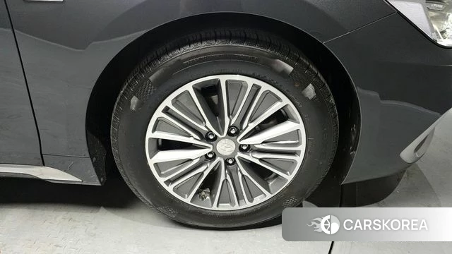 Hyundai Grandeur IG Hybrid id 3821109 из Кореи 15