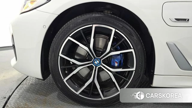 BMW 5 Series (G30) id 4736198 из Кореи 29