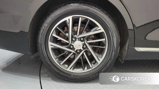 Hyundai The New Grandeur IG id 4293241 из Кореи 30