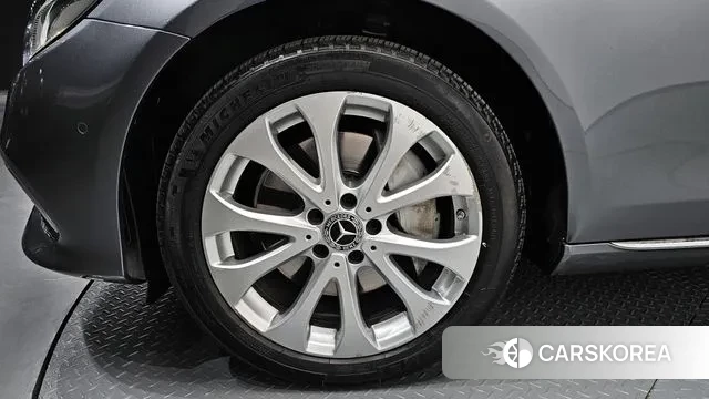 Mercedes-Benz E-Class W213 id 3646785 из Кореи 15