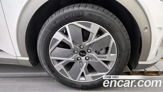 Genesis GV60 id 2745001 из Кореи 15