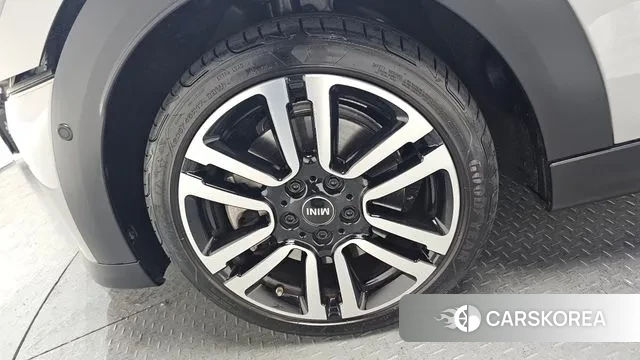 Mini Cooper S id 3725812 из Кореи 15