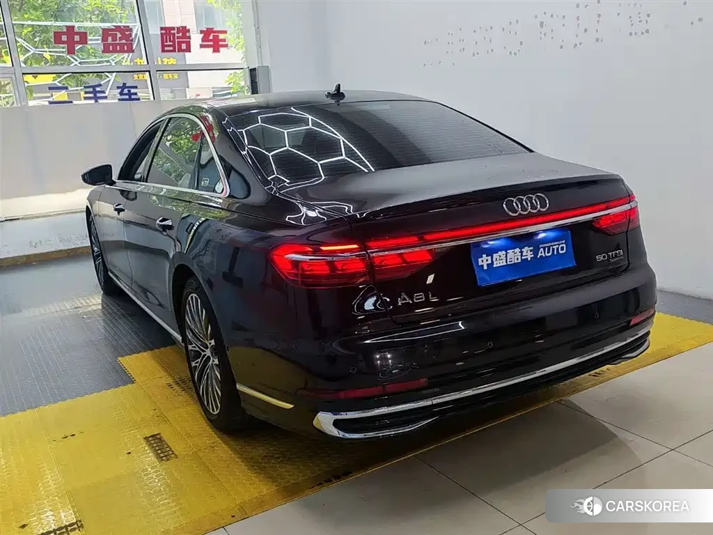 Audi A8 id 4546063 из Китая 9