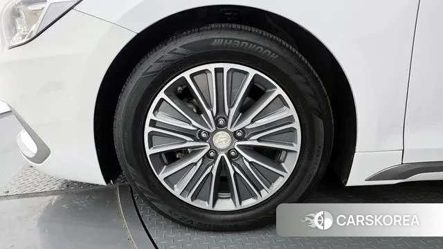 Hyundai Grandeur IG Hybrid id 2976919 из Кореи 15