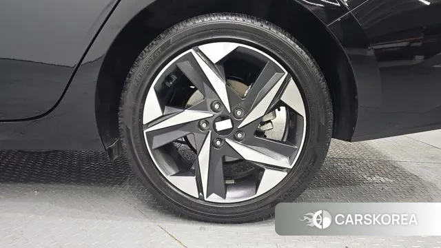 Hyundai Avante (CN7) id 3707762 из Кореи 15