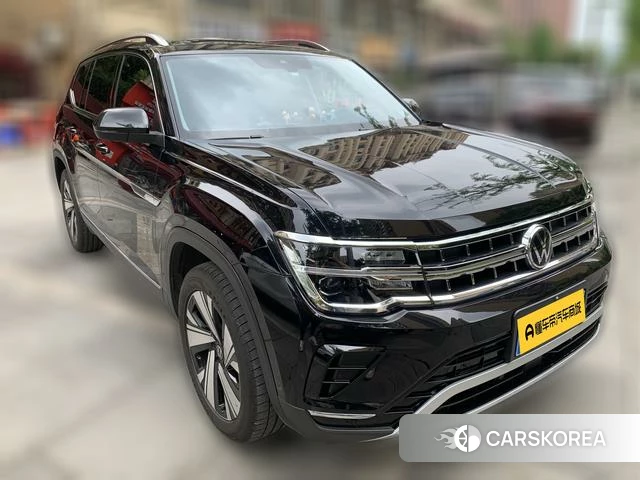 Volkswagen Tourang 2023 Черный из Китая, фото 5
