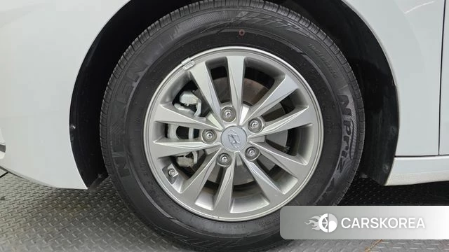 Hyundai The New Avante AD id 4232715 из Кореи 24