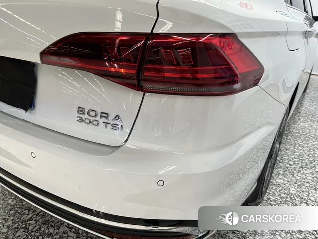 Volkswagen Bora id 4279120 из Китая 13