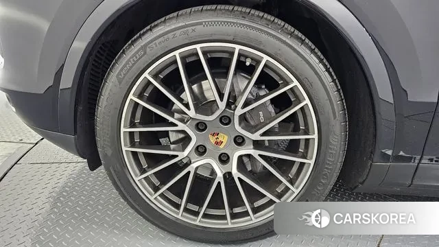 Porsche Cayenne (PO536) id 3350420 из Кореи 15