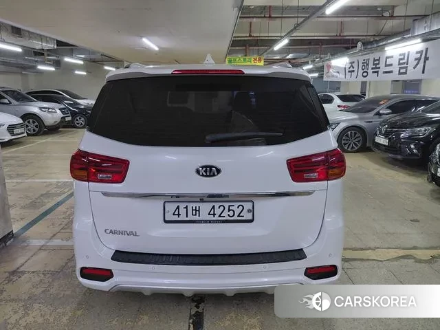 Kia The New Carnival id 3602037 из Кореи 15