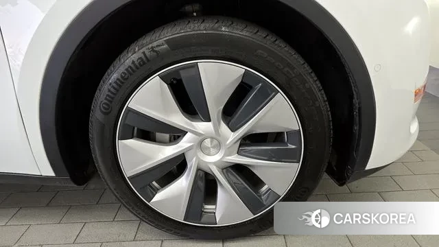 Tesla Model Y id 3360682 из Кореи 15