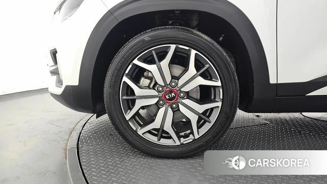 Kia Seltos id 4651312 из Кореи 15