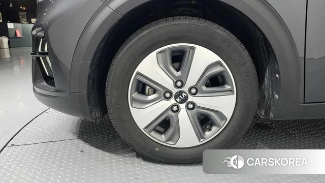Kia The New Niro id 4557139 из Кореи 15