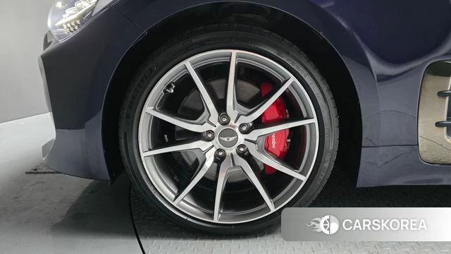 Kia Stinger Meister id 3916209 из Кореи 15