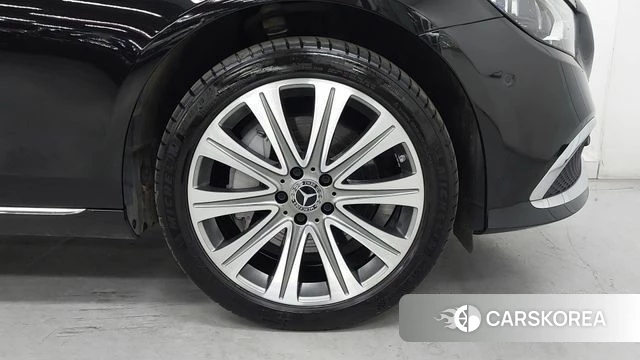 Mercedes-Benz E-Class W213 id 4255020 из Кореи 15