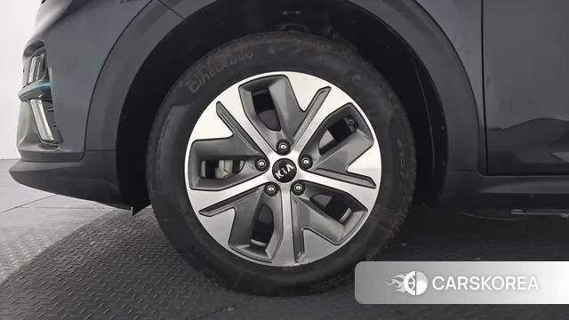 Kia Niro EV id 3535943 из Кореи 15