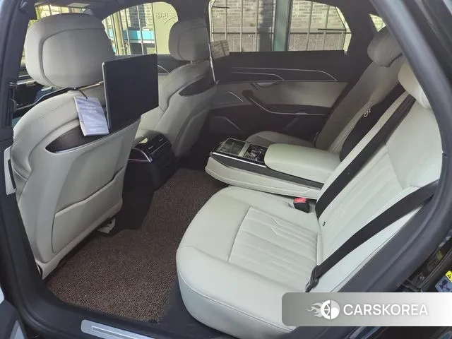 Audi A8 (D5) id 3365684 из Кореи 7