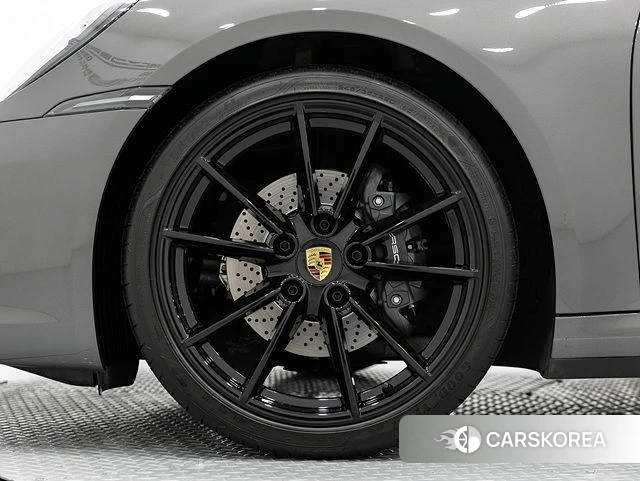 Porsche 911(992) id 3963570 из Кореи 14