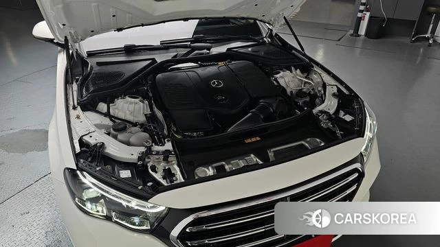 Mercedes-Benz E-Class W214 id 4432258 из Кореи 32