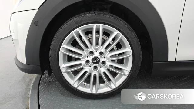 Mini Cooper id 4701452 из Кореи 33